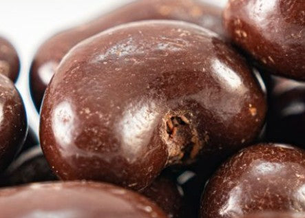 Cashew Covered in Dark Chocolate